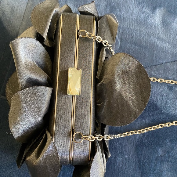 Sondra Roberts Shiny Charcoal Gray Evening Bag - Picture 6 of 7